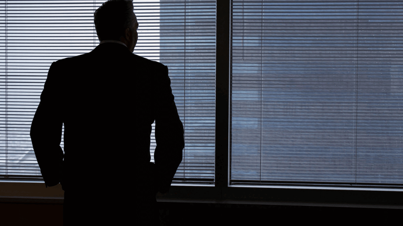 Professional building a better financial future through stable work, long-term planning, and online opportunities.